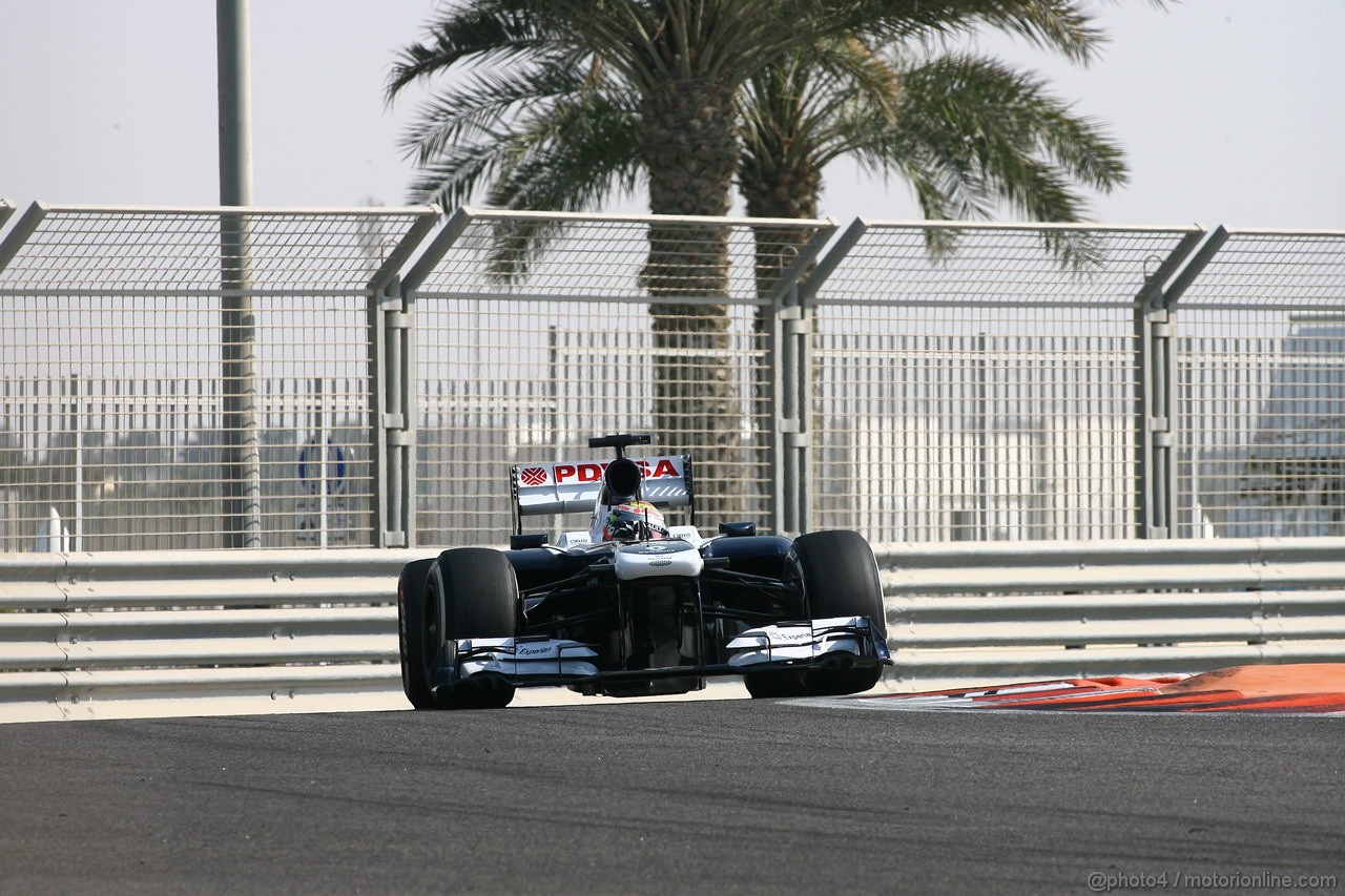 GP ABU DHABI, 01.11.2013- Prove Libere 1, Pastor Maldonado (VEN) Williams F1 Team FW35