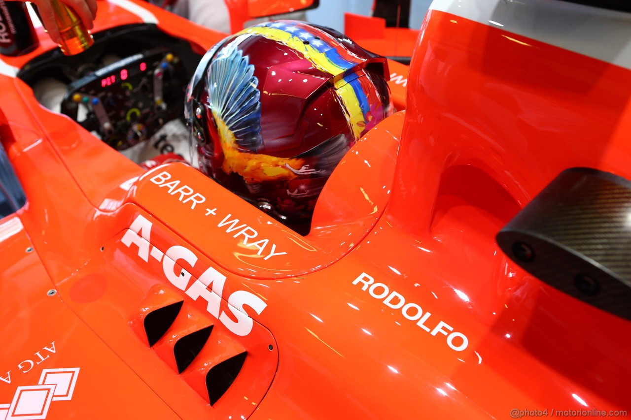 GP ABU DHABI, 01.11.2013- Prove Libere 1, Rodolfo Gonzalez (VEN) Marussia F1 Team Reserve Driver