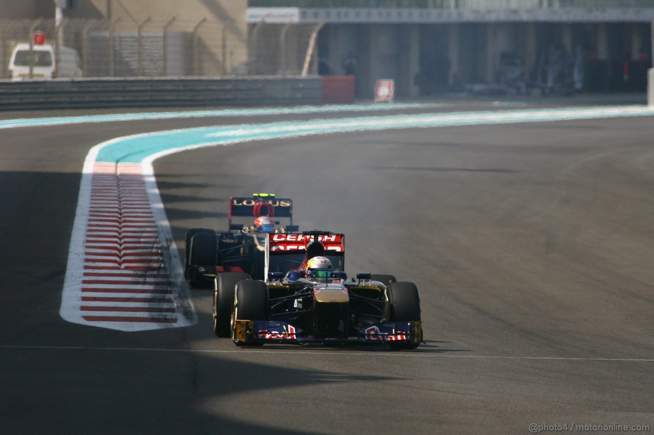 GP ABU DHABI, 01.11.2013- Prove Libere 1, Jean-Eric Vergne (FRA) Scuderia Toro Rosso STR8