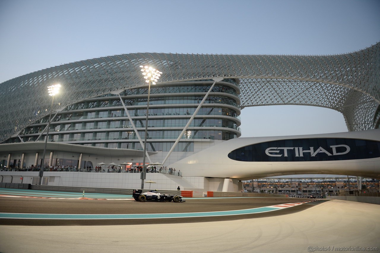 GP ABU DHABI, 01.11.2013- Prove Libere 2: Valtteri Bottas (FIN), Williams F1 Team FW35 