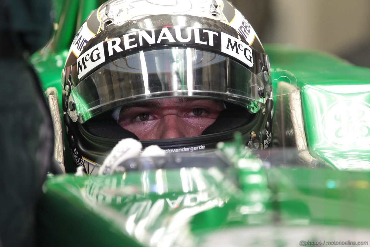 GP ABU DHABI, 01.11.2013- Prove Libere 2: Giedo Van der Garde (NED), Caterham F1 Team CT03 