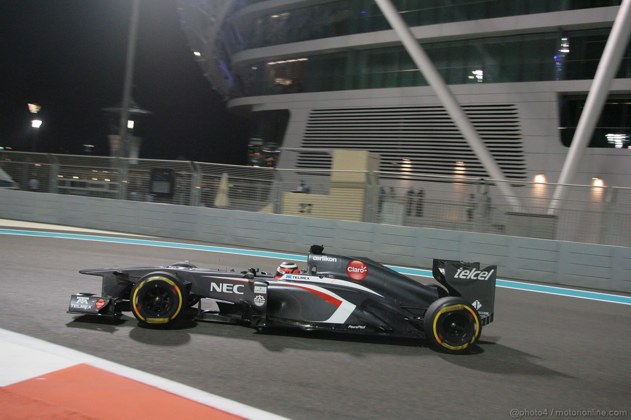GP ABU DHABI, 01.11.2013- Prove Libere 2: Nico Hulkenberg (GER) Sauber F1 Team C32 