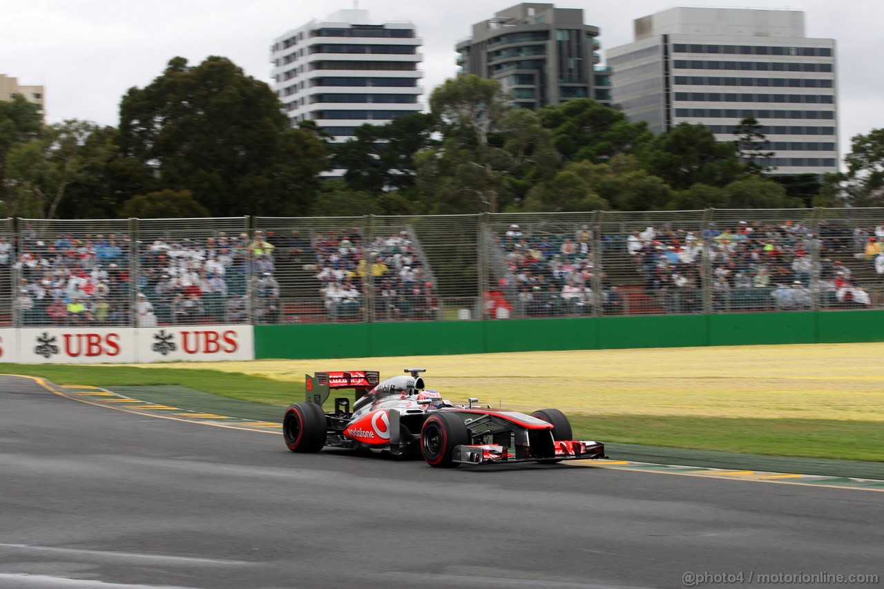 GP AUSTRALIA, 17.03.2013- Qualifiche, Jenson Button (GBR) McLaren Mercedes MP4-28