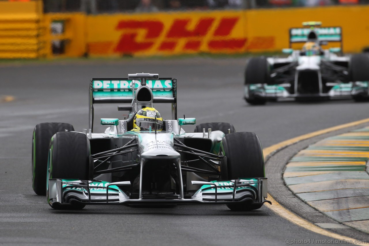 GP AUSTRALIA, 17.03.2013- Qualifiche, Nico Rosberg (GER) Mercedes AMG F1 W04 davanti a Lewis Hamilton (GBR) Mercedes AMG F1 W04 