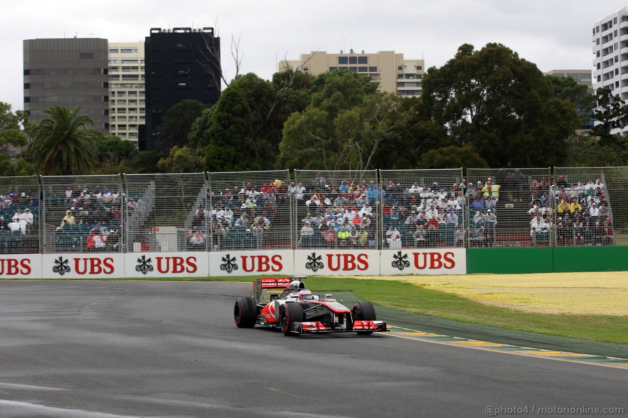 GP AUSTRALIA, 17.03.2013- Qualifiche, Jenson Button (GBR) McLaren Mercedes MP4-28 