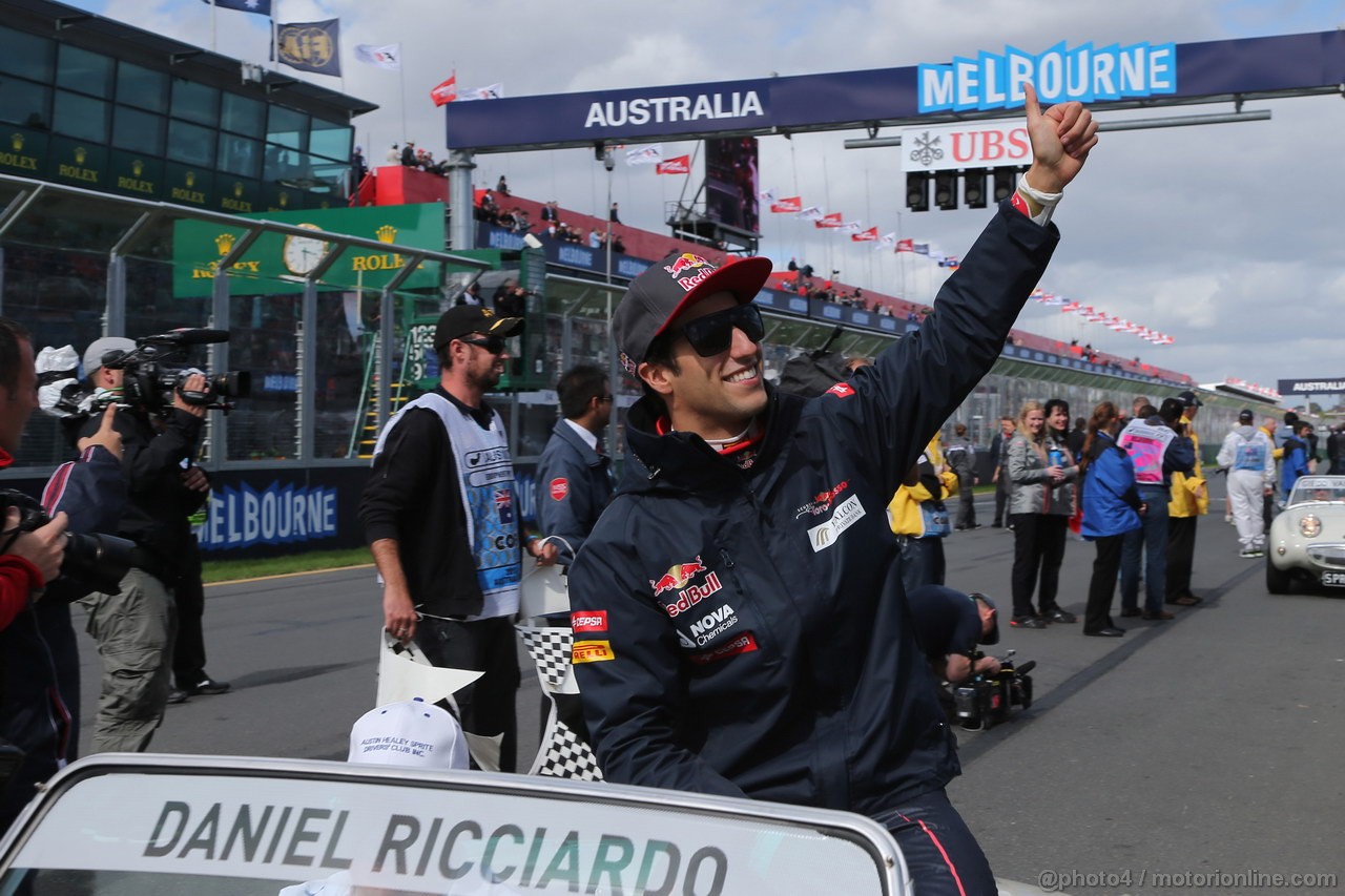 GP AUSTRALIA, 17.03.2013- Daniel Ricciardo (AUS) Scuderia Toro Rosso STR8 