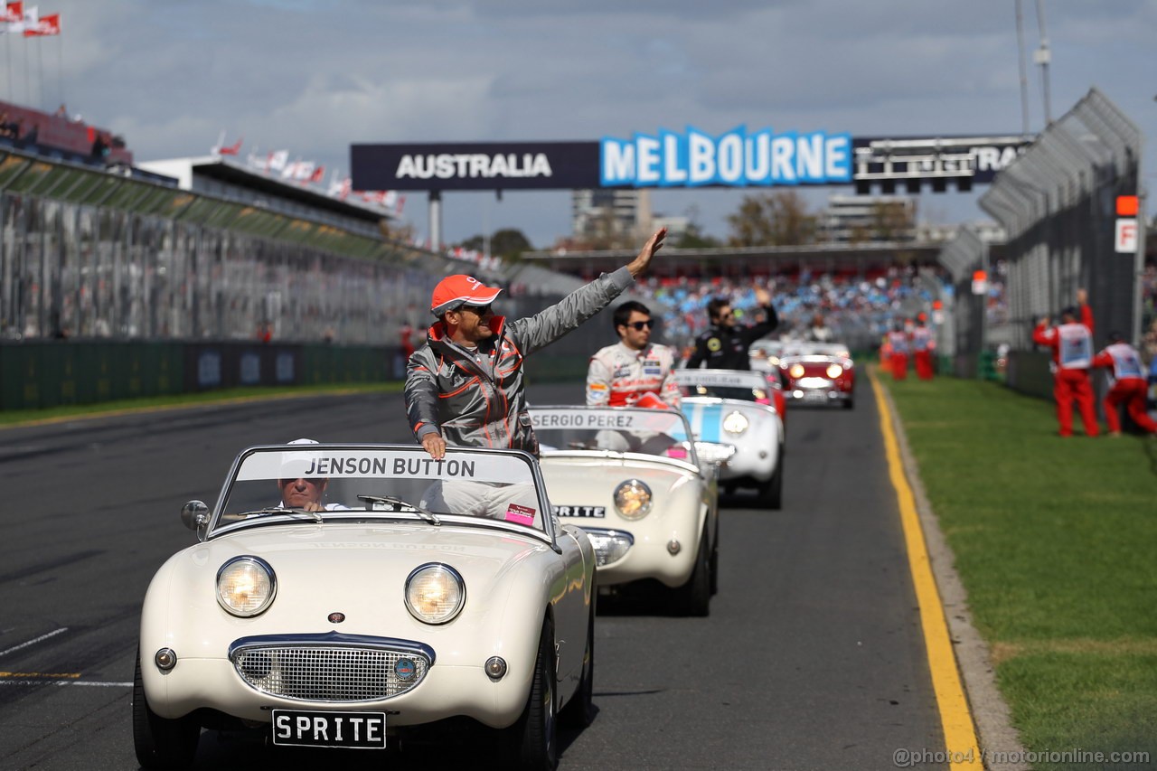 GP AUSTRALIA, 17.03.2013- Jenson Button (GBR) McLaren Mercedes MP4-28 