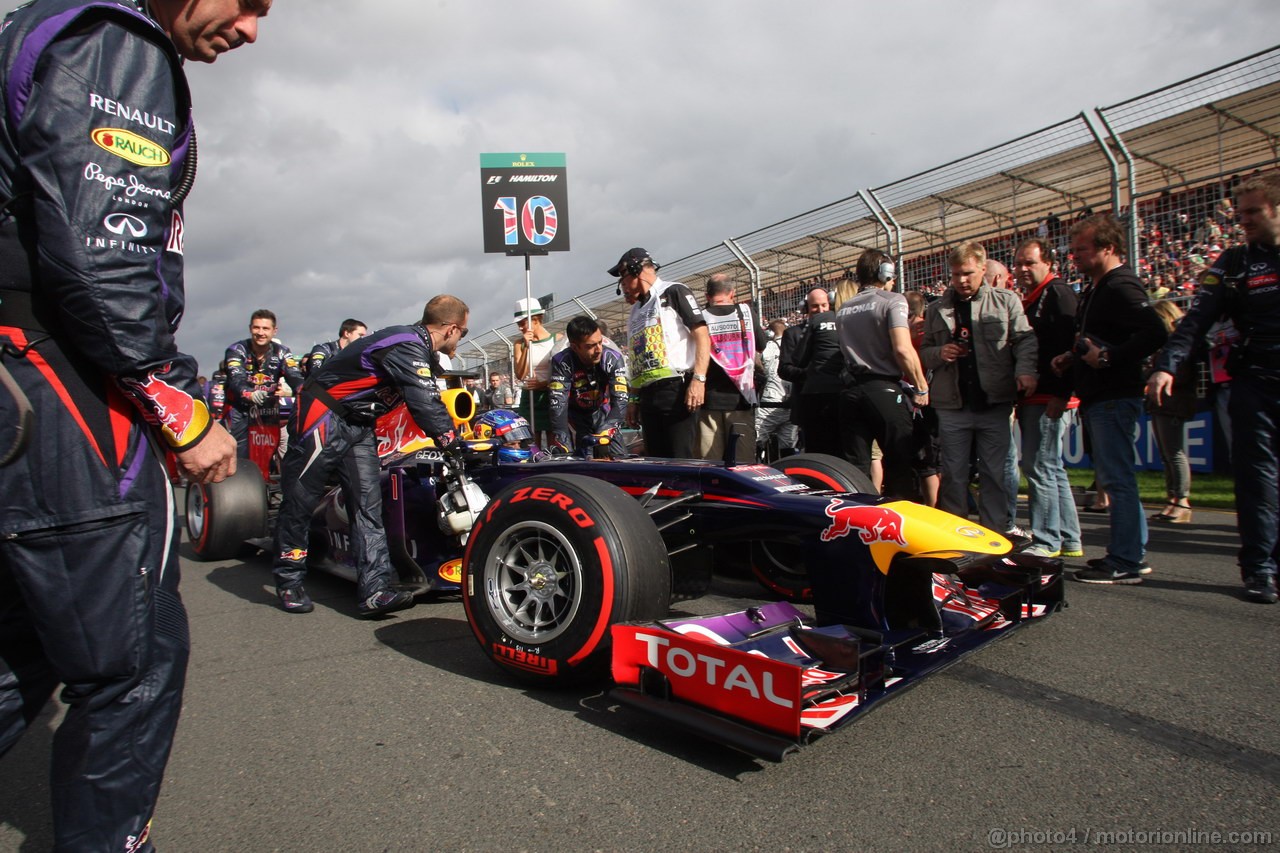 GP AUSTRALIA, 17.03.2013- Gara, Sebastian Vettel (GER) Red Bull Racing RB9 