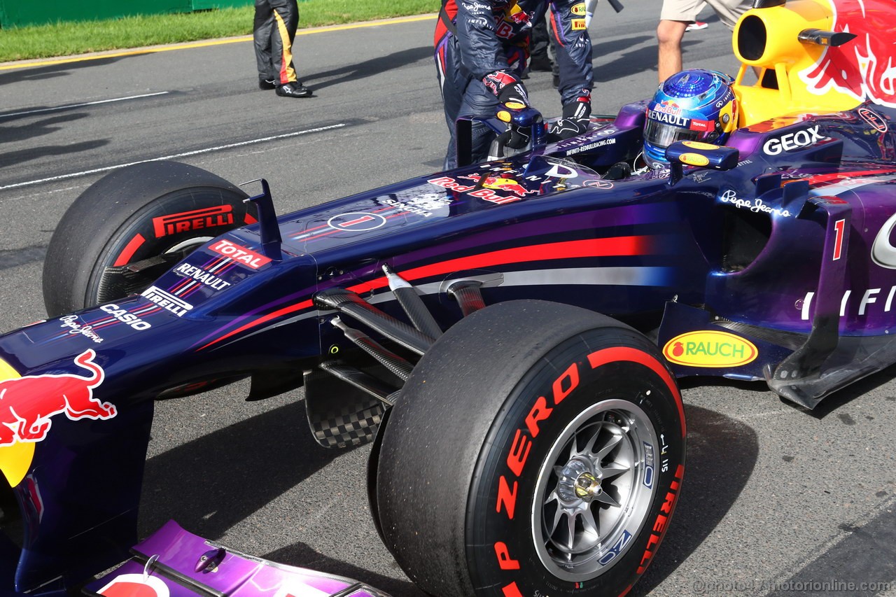 GP AUSTRALIA, 17.03.2013- Gara, Sebastian Vettel (GER) Red Bull Racing RB9 