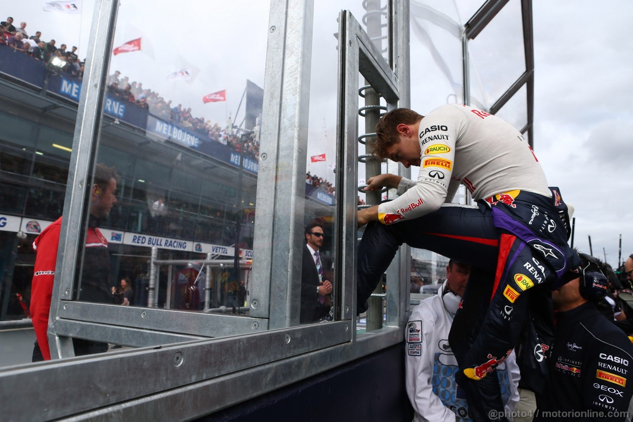 GP AUSTRALIA, 17.03.2013- Gara, Sebastian Vettel (GER) Red Bull Racing RB9 