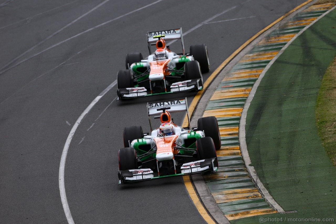 GP AUSTRALIA, 17.03.2013- Gara, Paul di Resta (GBR) Sahara Force India F1 Team VJM06 davanti a Adrian Sutil (GER), Sahara Force India F1 Team VJM06 