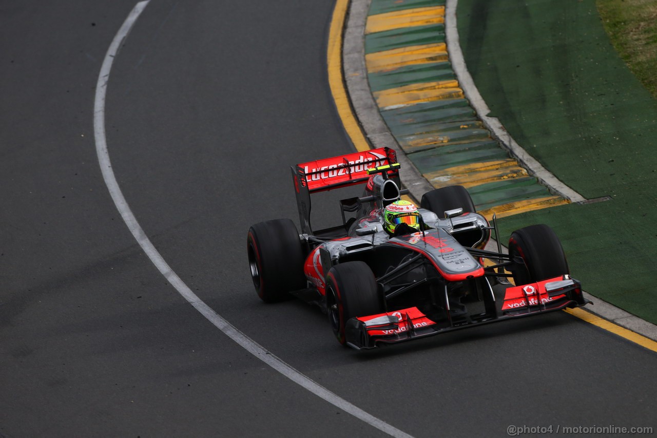 GP AUSTRALIA, 17.03.2013- Gara, Sergio Perez (MEX) McLaren MP4-28 