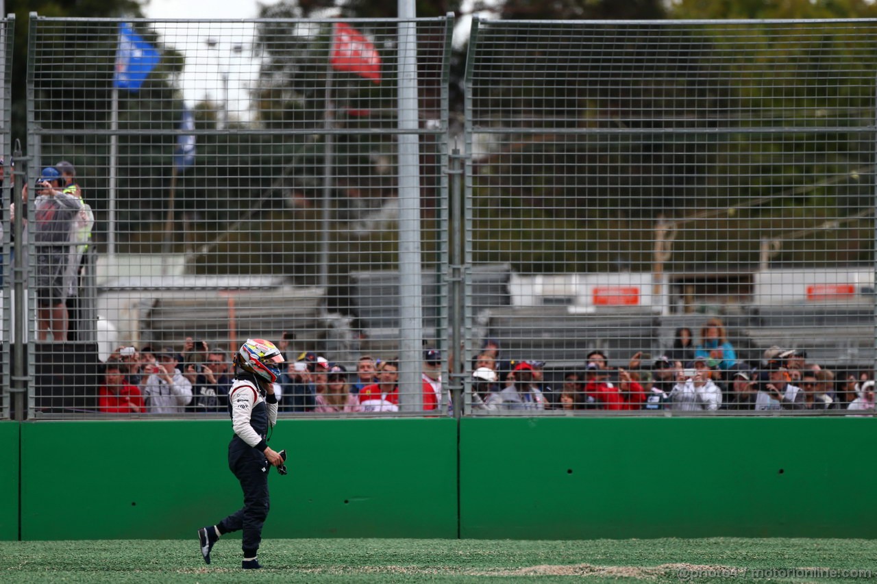 GP AUSTRALIA, 17.03.2013- Gara, Pastor Maldonado (VEN) Williams F1 Team FW35 retires from the race 