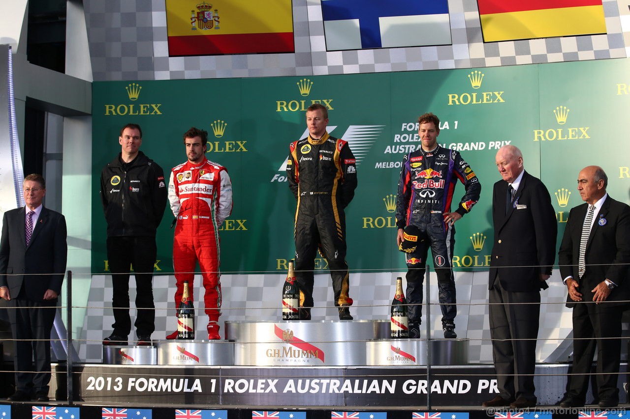 GP AUSTRALIA, 17.03.2013- Gara, Kimi Raikkonen (FIN) Lotus F1 Team E21 vincitore, secondo Fernando Alonso (ESP) Ferrari F138 e terzo Sebastian Vettel (GER) Red Bull Racing RB9 