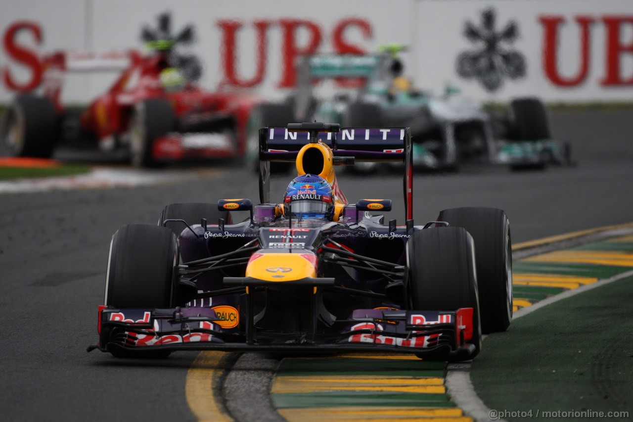 GP AUSTRALIA, 17.03.2013- Gara, Sebastian Vettel (GER) Red Bull Racing RB9 