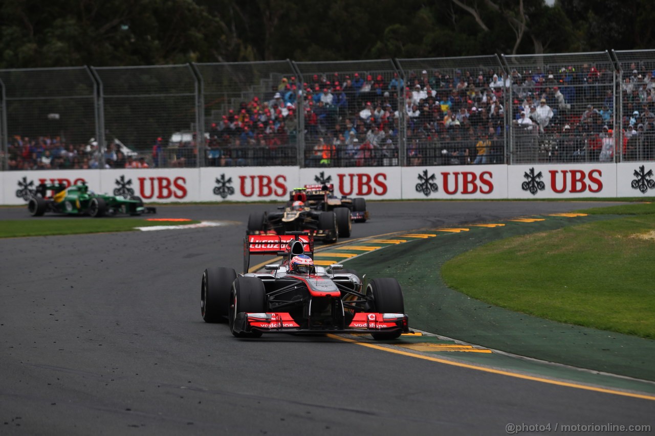 GP AUSTRALIA, 17.03.2013- Gara, Jenson Button (GBR) McLaren Mercedes MP4-28 