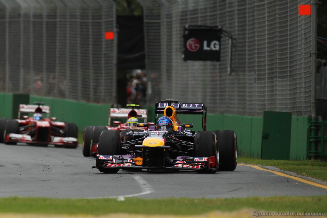 GP AUSTRALIA, 17.03.2013- Gara, Sebastian Vettel (GER) Red Bull Racing RB9 