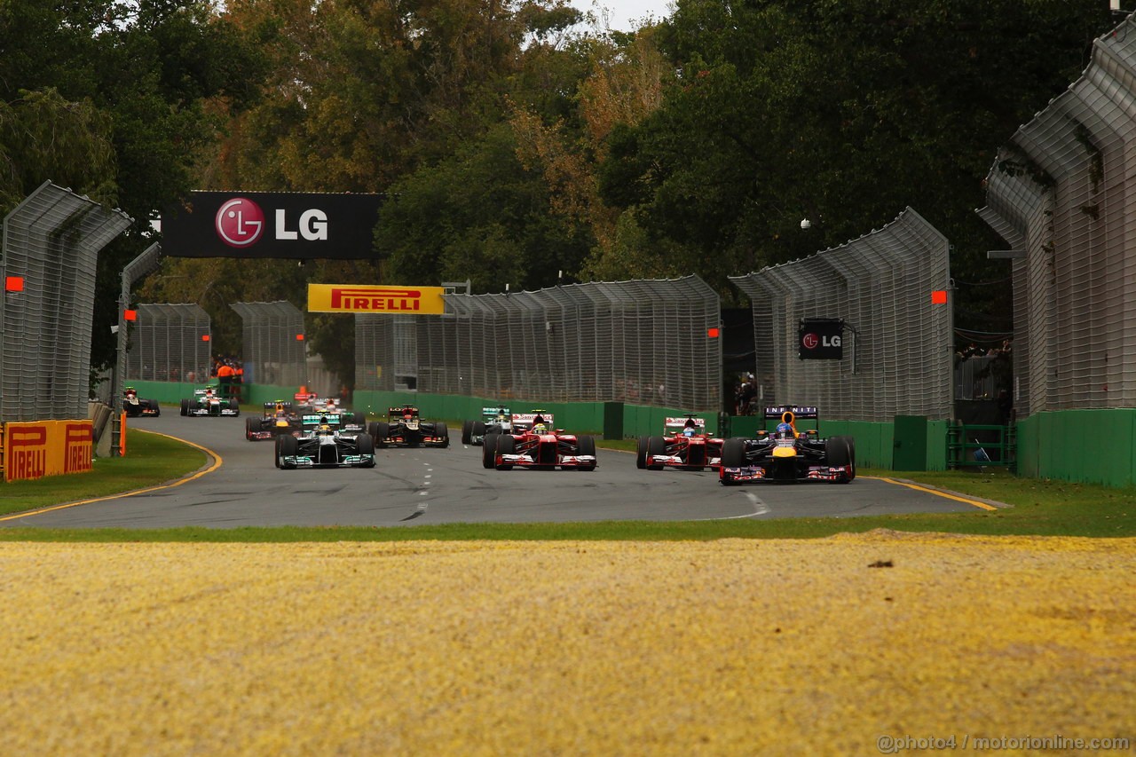 GP AUSTRALIA, 17.03.2013- Gara, Start of the race 