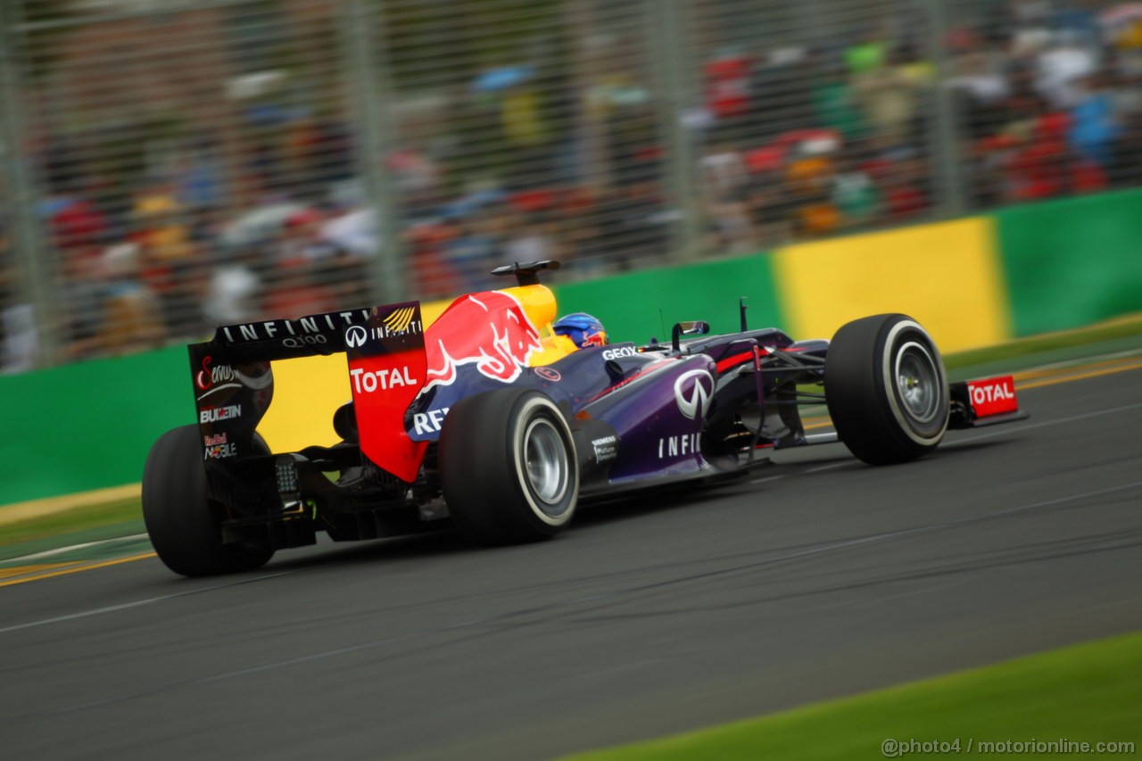 GP AUSTRALIA, 17.03.2013- Gara, Sebastian Vettel (GER) Red Bull Racing RB9 