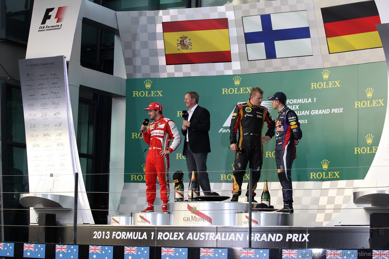 GP AUSTRALIA, 17.03.2013- Gara, Kimi Raikkonen (FIN) Lotus F1 Team E21 vincitore, secondo Fernando Alonso (ESP) Ferrari F138 e terzo Sebastian Vettel (GER) Red Bull Racing RB9