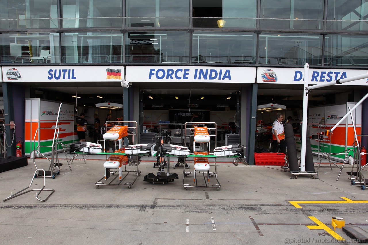 GP AUSTRALIA, 13.03.2013- Force India garage