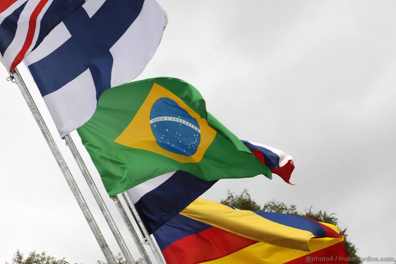 GP AUSTRALIA, 14.03.2013- Flags