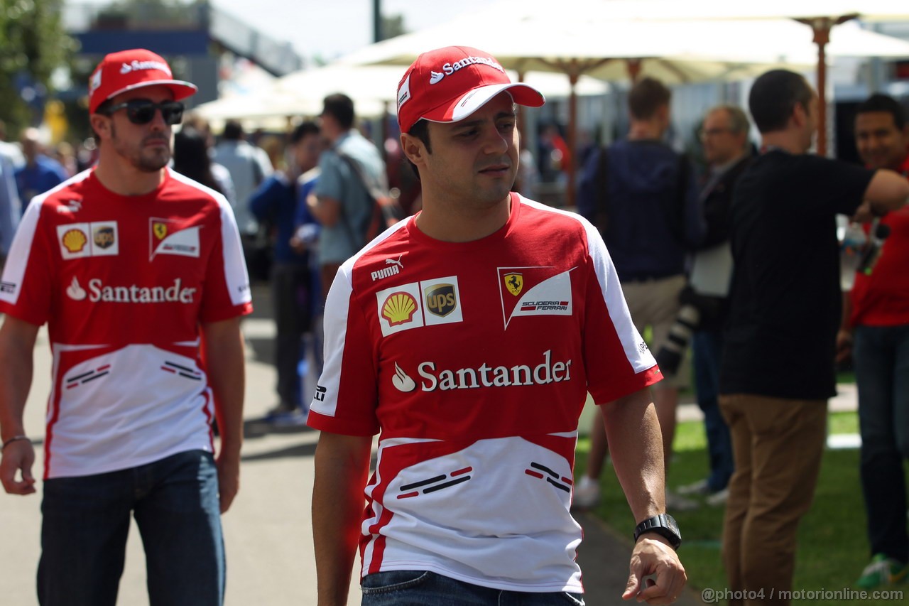 GP AUSTRALIA, 14.03.2013- Fernando Alonso (ESP) Ferrari F138 e Felipe Massa (BRA) Ferrari F138 