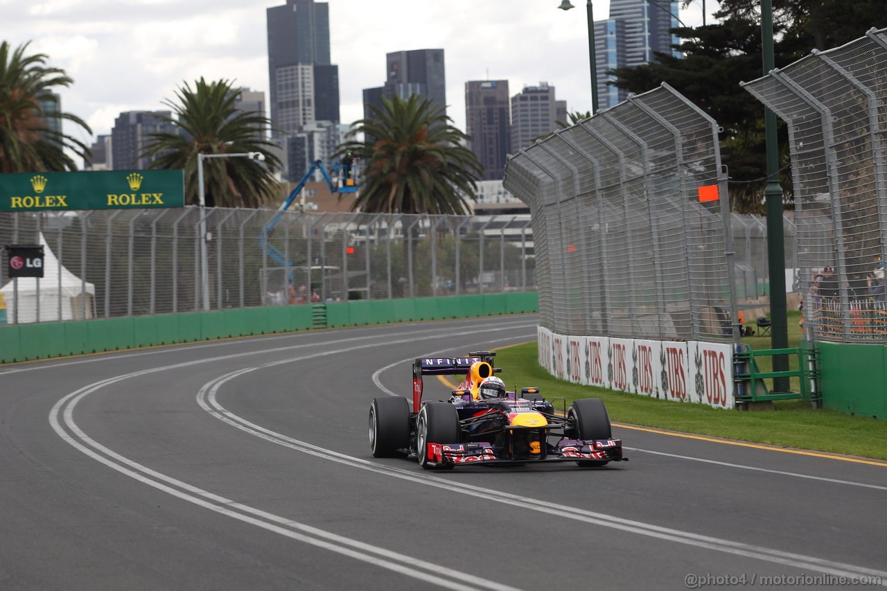 GP AUSTRALIA, 16.03.2013- Prove Libere 3, Sebastian Vettel (GER) Red Bull Racing RB9 