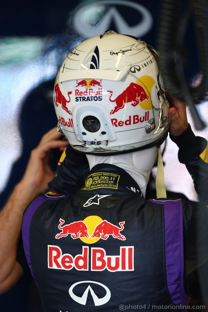GP AUSTRALIA, 15.03.2013- Prove Libere 1, Sebastian Vettel (GER) Red Bull Racing RB9