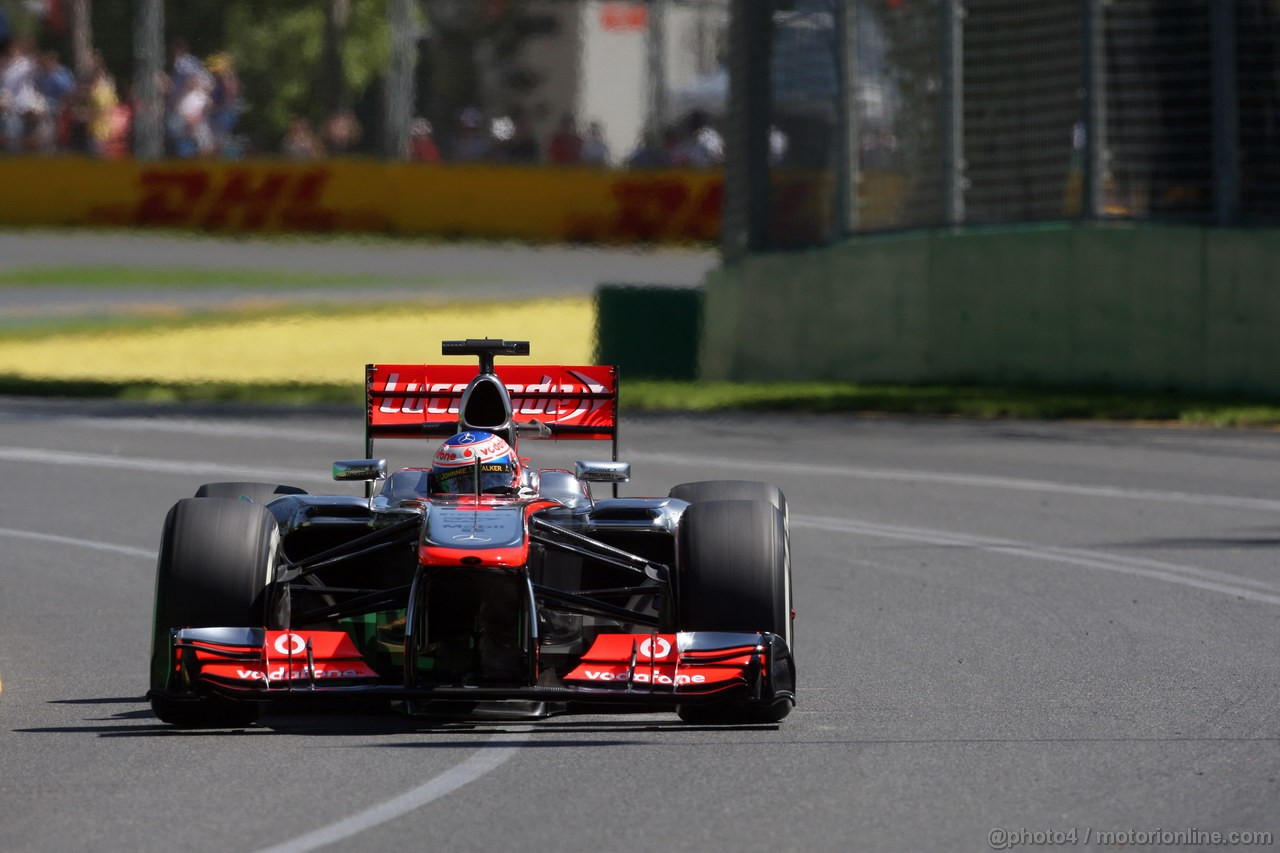 GP AUSTRALIA, 15.03.2013- Prove Libere 1, Jenson Button (GBR) McLaren Mercedes MP4-28 