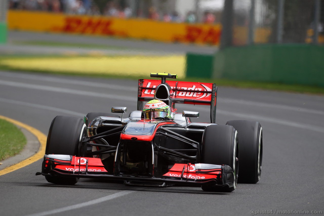 GP AUSTRALIA, 15.03.2013- Prove Libere 1, Sergio Perez (MEX) McLaren MP4-28