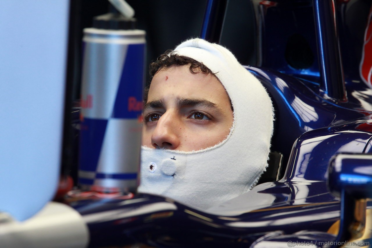 GP AUSTRALIA, 15.03.2013- Prove Libere 1, Daniel Ricciardo (AUS) Scuderia Toro Rosso STR8 