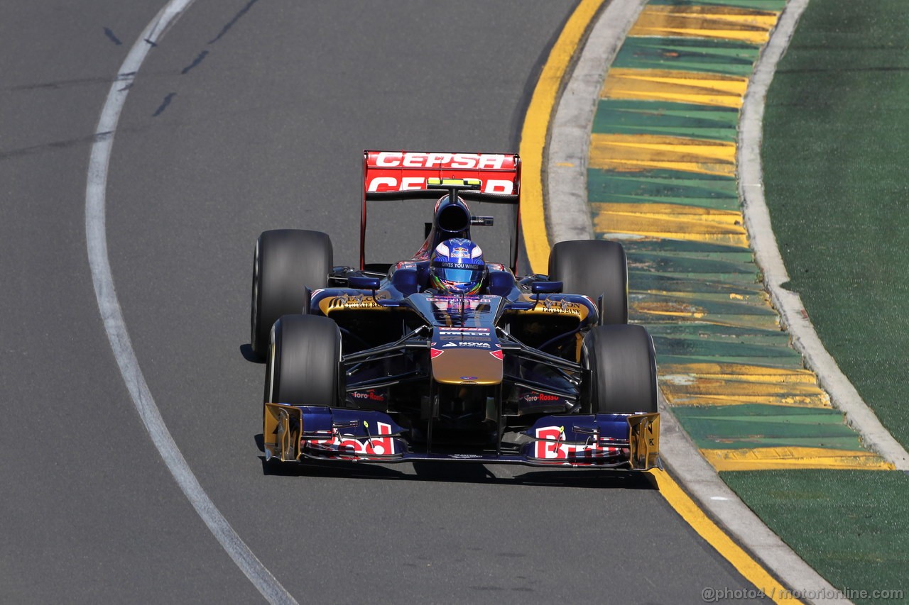 GP AUSTRALIA, 15.03.2013- Prove Libere 1, Daniel Ricciardo (AUS) Scuderia Toro Rosso STR8 