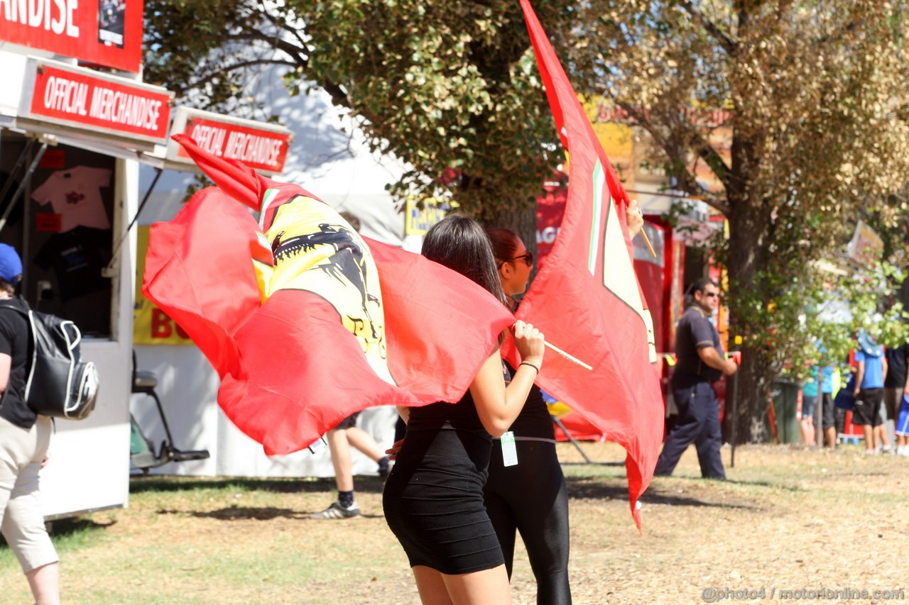 GP AUSTRALIA, 15.03.2013- Prove Libere 2, Fans