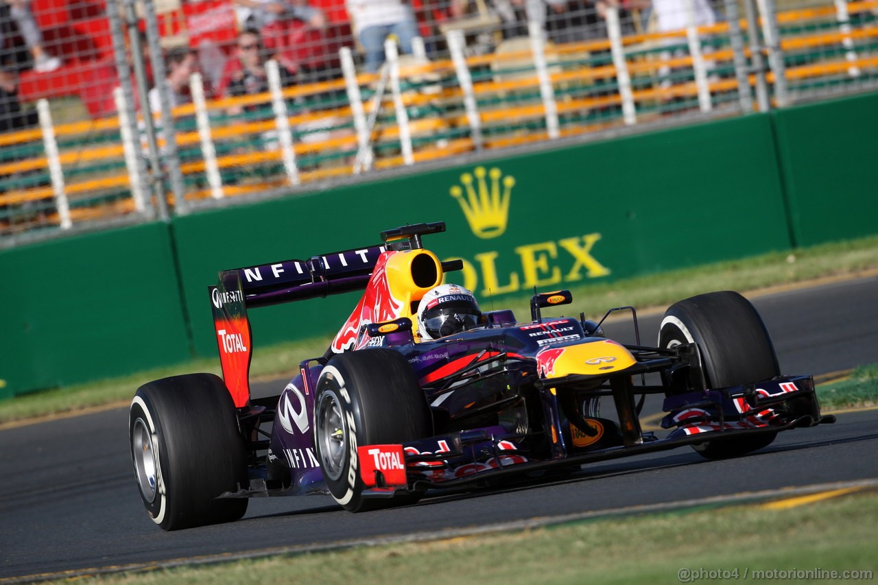 GP AUSTRALIA, 15.03.2013- Prove Libere 2, Sebastian Vettel (GER) Red Bull Racing RB9 