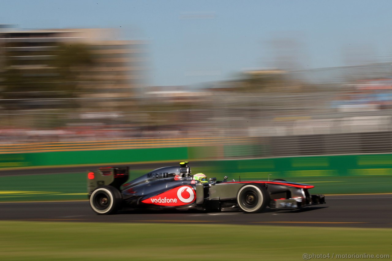 GP AUSTRALIA, 15.03.2013- Prove Libere 2, Sergio Perez (MEX) McLaren MP4-28 
