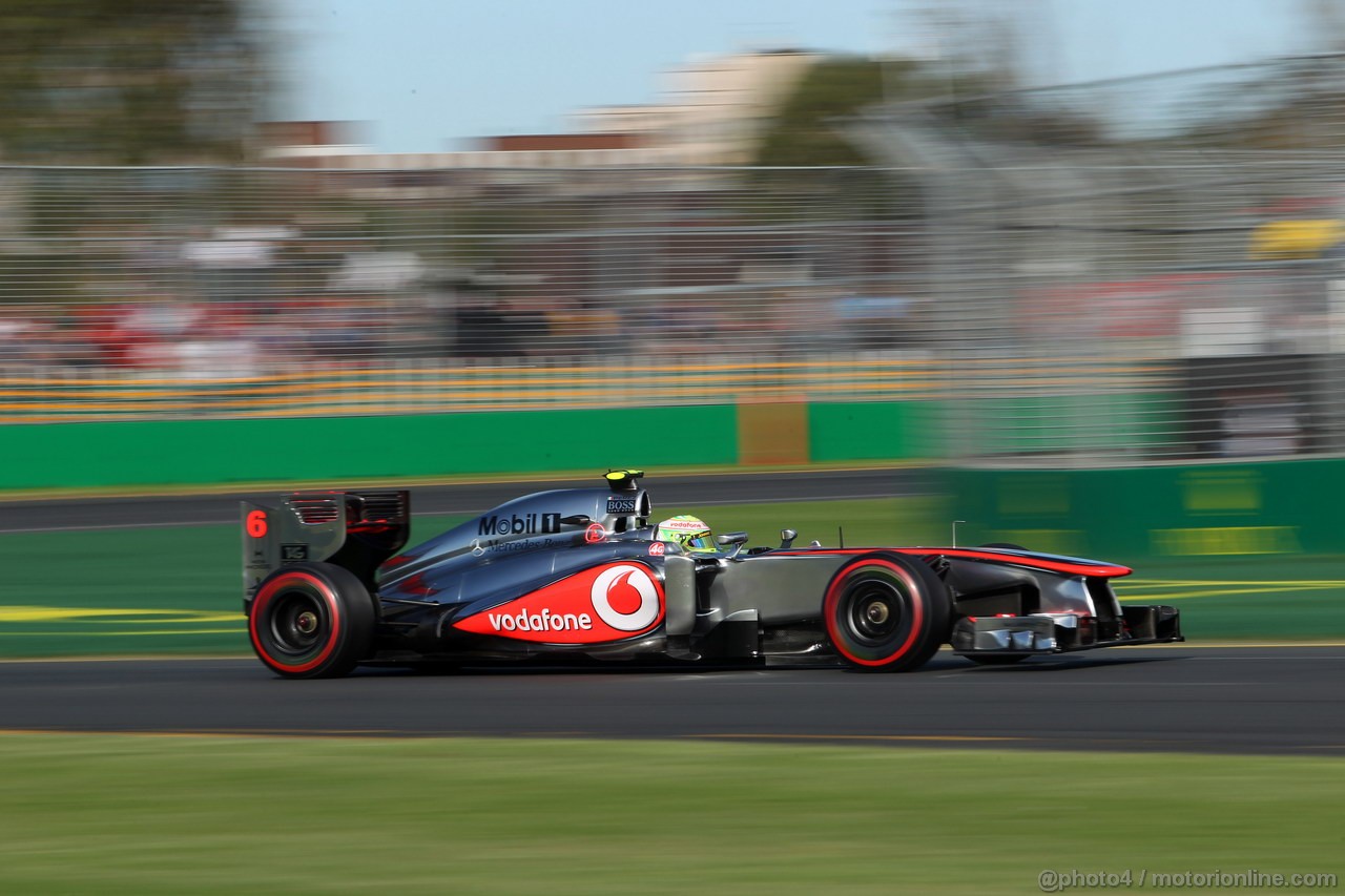 GP AUSTRALIA, 15.03.2013- Prove Libere 2, Sergio Perez (MEX) McLaren MP4-28 