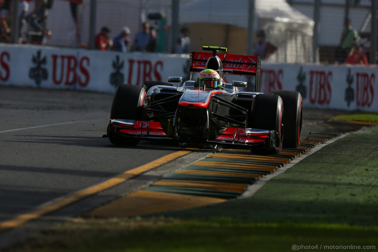 GP AUSTRALIA, 15.03.2013- Prove Libere 2, Sergio Perez (MEX) McLaren MP4-28 