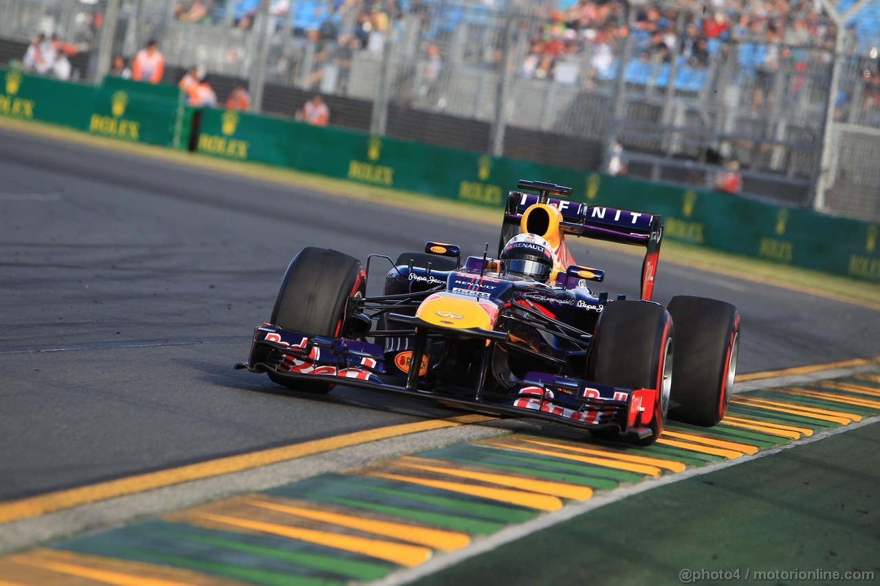 GP AUSTRALIA, 15.03.2013- Prove Libere 2, Sebastian Vettel (GER) Red Bull Racing RB9 