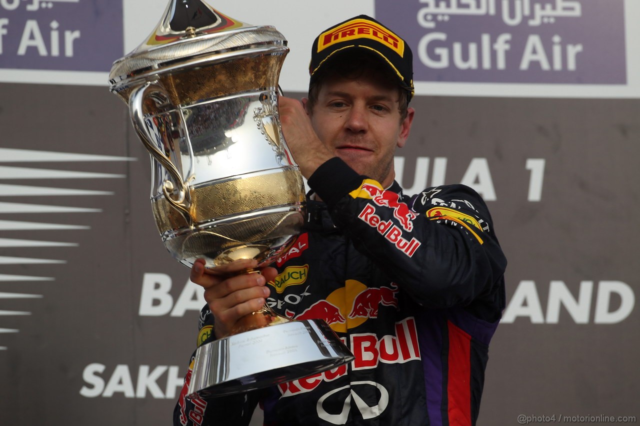 GP BAHRAIN, 21.04.2013- Gara, Sebastian Vettel (GER) Red Bull Racing RB9 vincitore