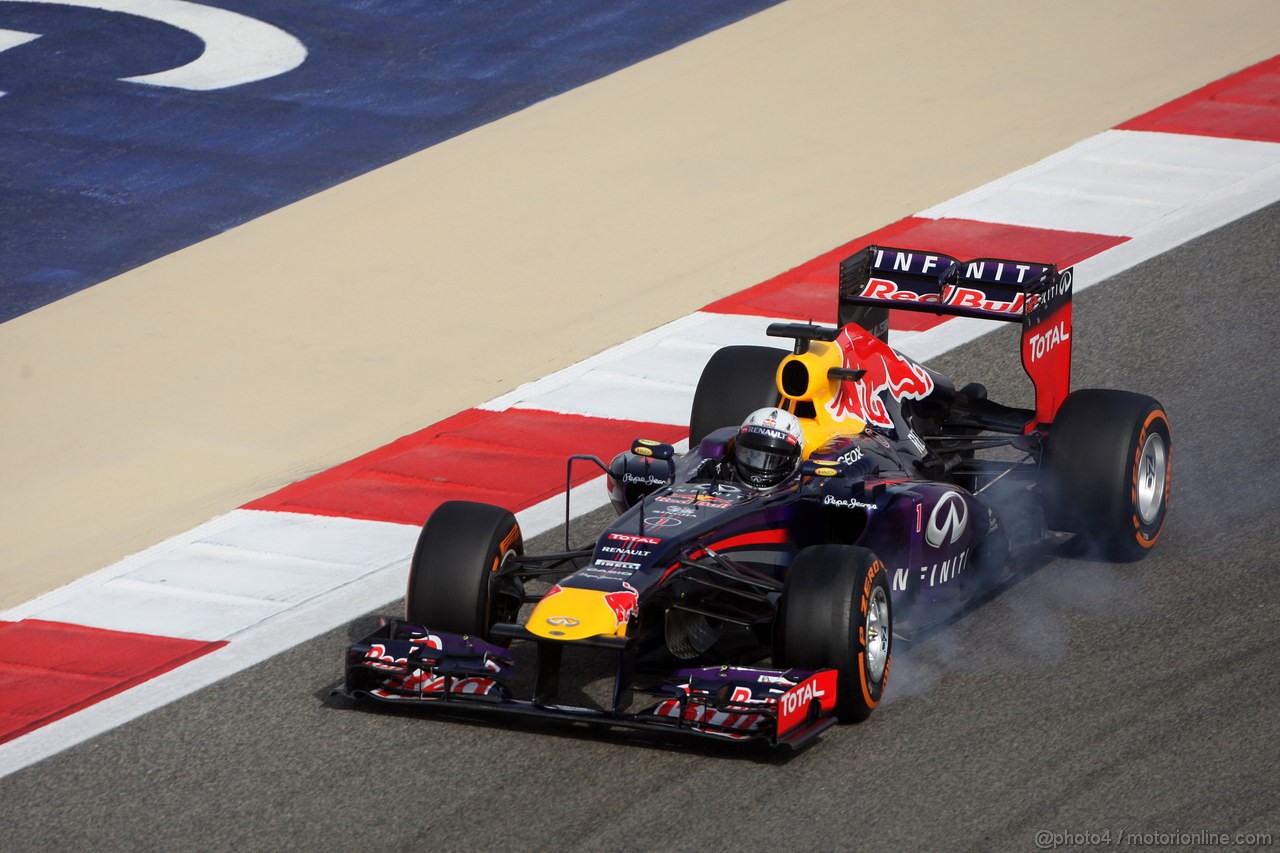 GP BAHRAIN, 21.04.2013- Gara, Sebastian Vettel (GER) Red Bull Racing RB9 