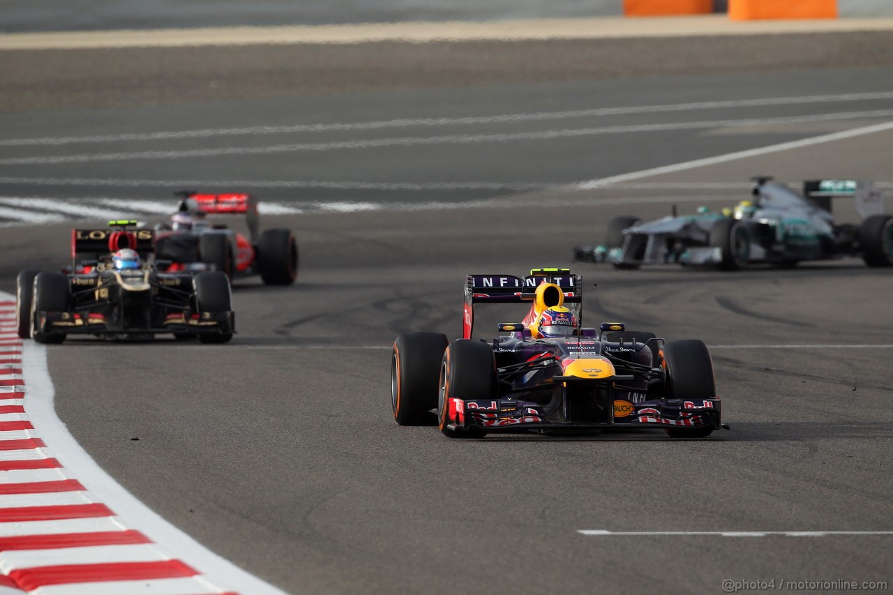 GP BAHRAIN, 21.04.2013- Gara, Mark Webber (AUS) Red Bull Racing RB9 