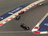 GP BAHRAIN, 21.04.2013- Gara, Sebastian Vettel (GER) Red Bull Racing RB9 davanti a Nico Rosberg (GER) Mercedes AMG F1 W04
