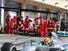 GP BAHRAIN, 21.04.2013- Gara, Pit stop, Felipe Massa (BRA) Ferrari F138 e Lewis Hamilton (GBR) Mercedes AMG F1 W04 