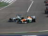 GP BAHRAIN, 21.04.2013- Gara, Nico Rosberg (GER) Mercedes AMG F1 W04 e Paul di Resta (GBR) Sahara Force India F1 Team VJM06 