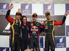 GP BAHRAIN, 21.04.2013- Gara, secondo Kimi Raikkonen (FIN) Lotus F1 Team E21, Sebastian Vettel (GER) Red Bull Racing RB9 vincitore e terzo Romain Grosjean (FRA) Lotus F1 Team E21