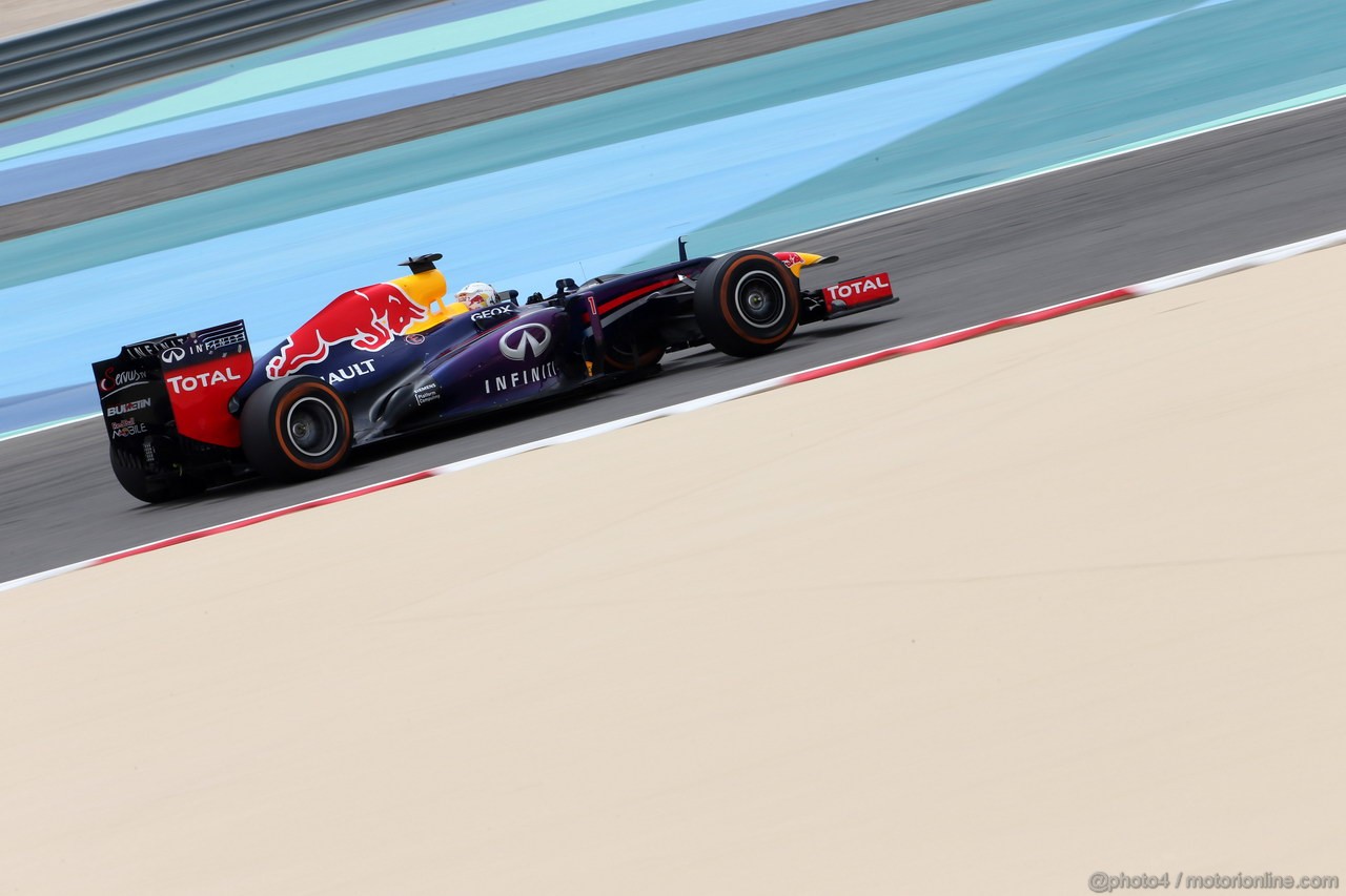 GP BAHRAIN, 20.04.2012- Prove Libere 3, Sebastian Vettel (GER) Red Bull Racing RB9 