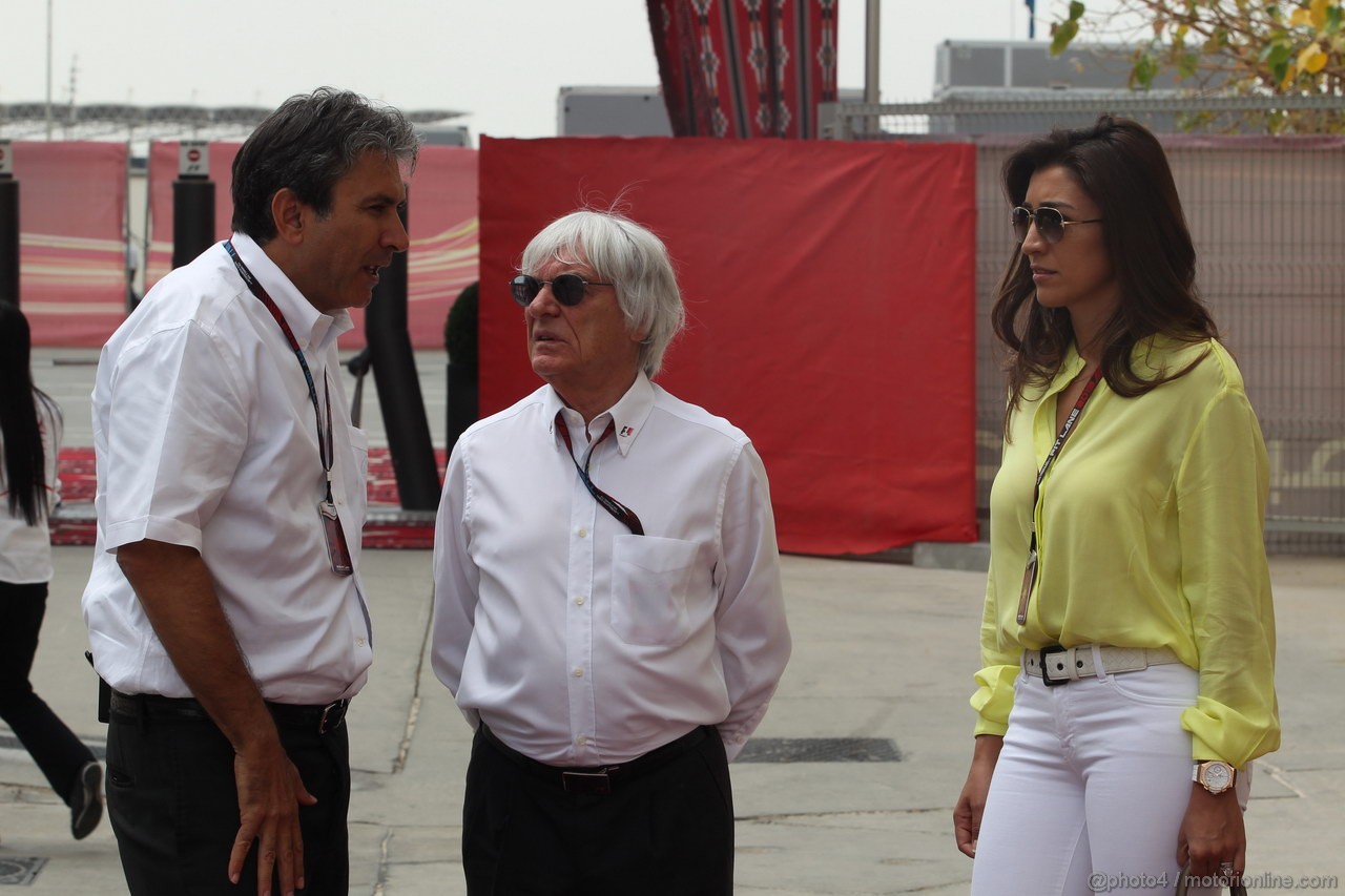 GP BAHRAIN, 20.04.2012- Prove Libere 3, Pasquale Lattuneddu (ITA), FOM, Bernie Ecclestone (GBR), President e CEO of Formula One Management  e sua moglie Fabiana Flosi (BRA)