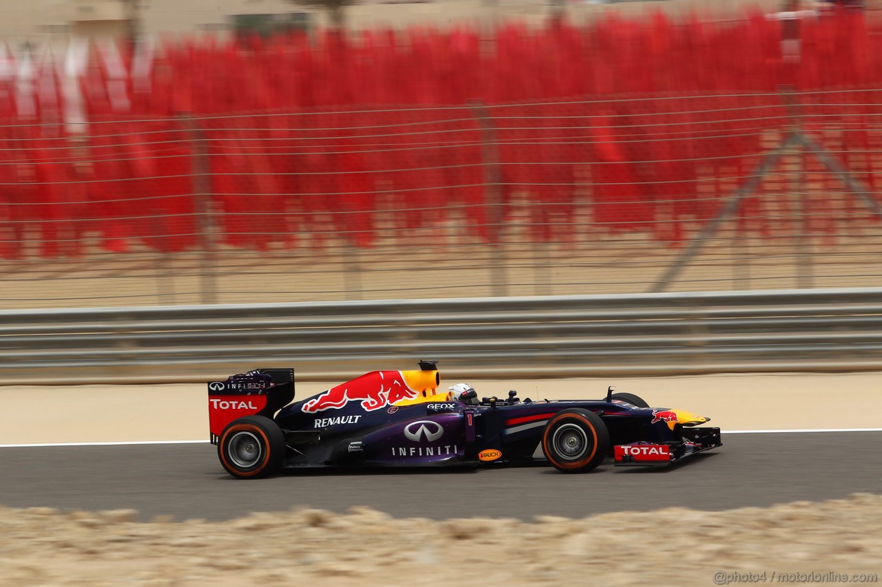 GP BAHRAIN, 20.04.2012- Prove Libere 3, Sebastian Vettel (GER) Red Bull Racing RB9 