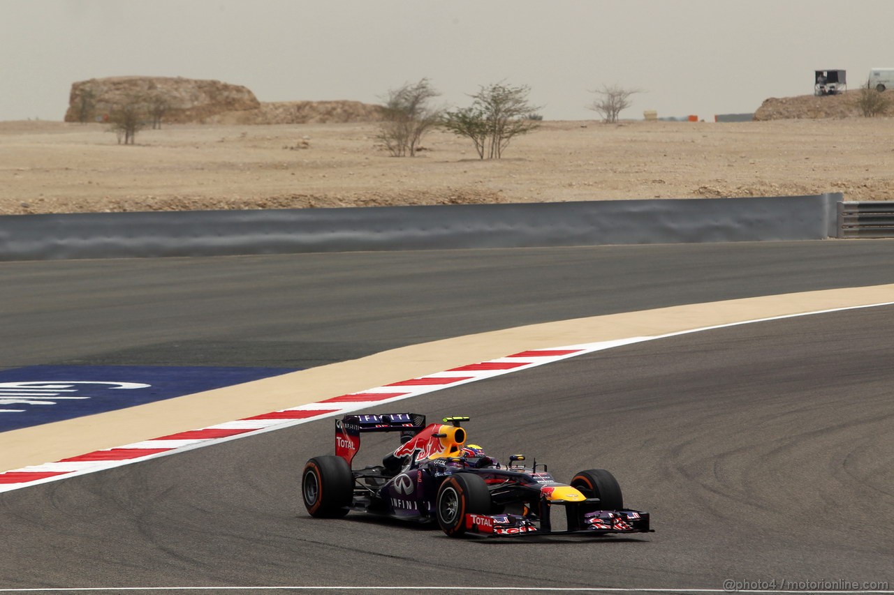 GP BAHRAIN, 20.04.2012- Prove Libere 3, Mark Webber (AUS) Red Bull Racing RB9 